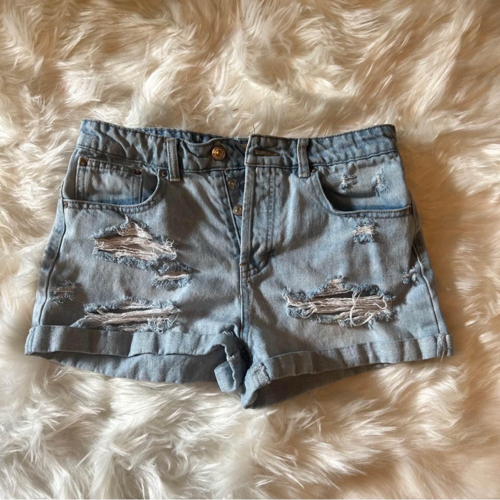 Forever 21 shorts size 28